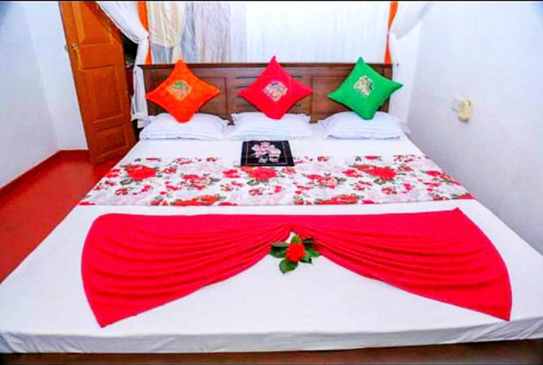 Happy Morning Bliss Bed & Breakfast Mirissa Dış mekan fotoğraf